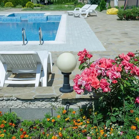 Domus Extra Apartment