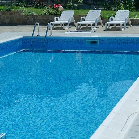 Domus Extra Apartment