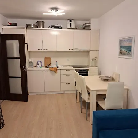 Domus Extra Apartment