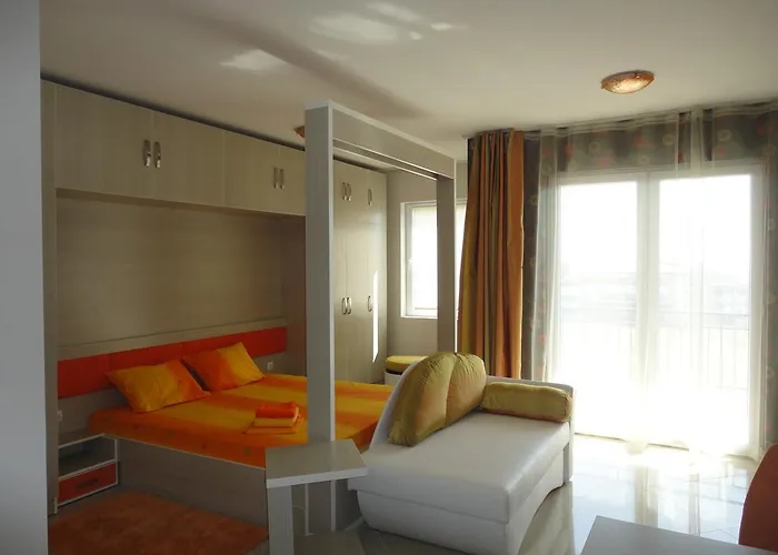 Domus Extra Apartament